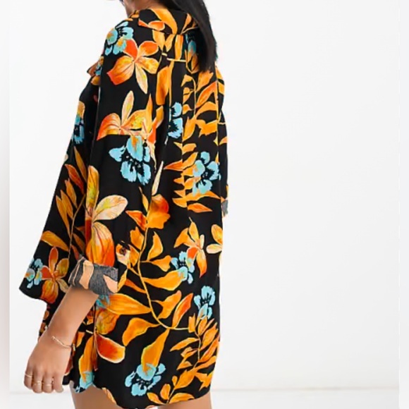 RIVER ISLAND Black Tropical Oversized Top and Mini Skirt Set - Picture 6 of 15